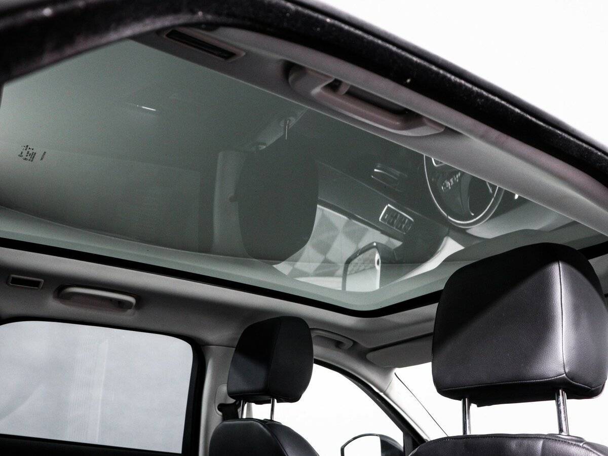 Jaguar F-Pace с пробегом — 2016 год. Фото: #15