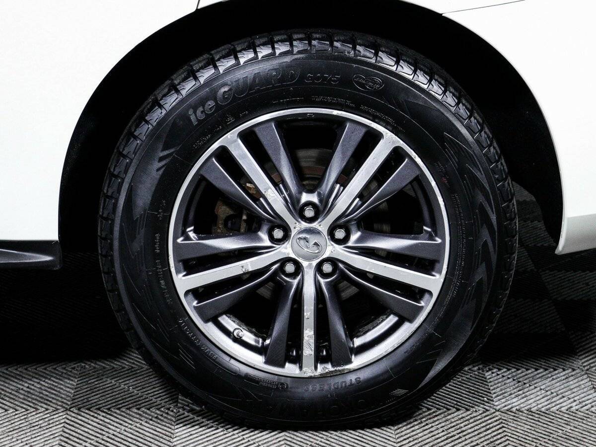 Infiniti QX60 с пробегом — 2017 год. Фото: #14