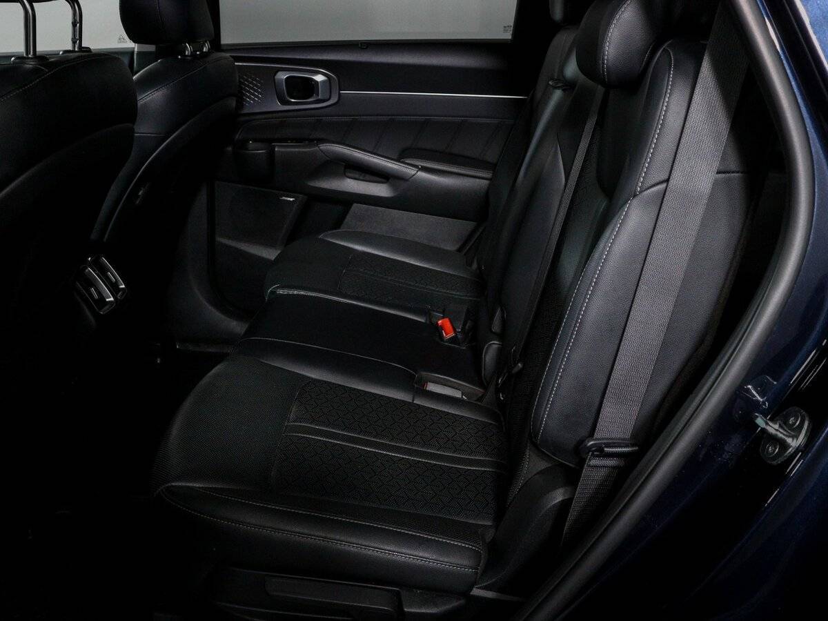 Kia Sorento с пробегом — 2020 год. Фото: #9