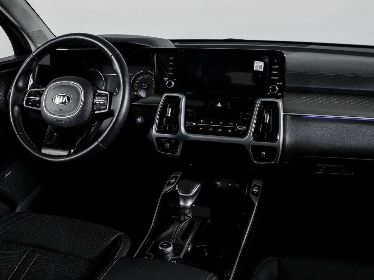 Kia Sorento с пробегом — 2020 год. Фото: #11