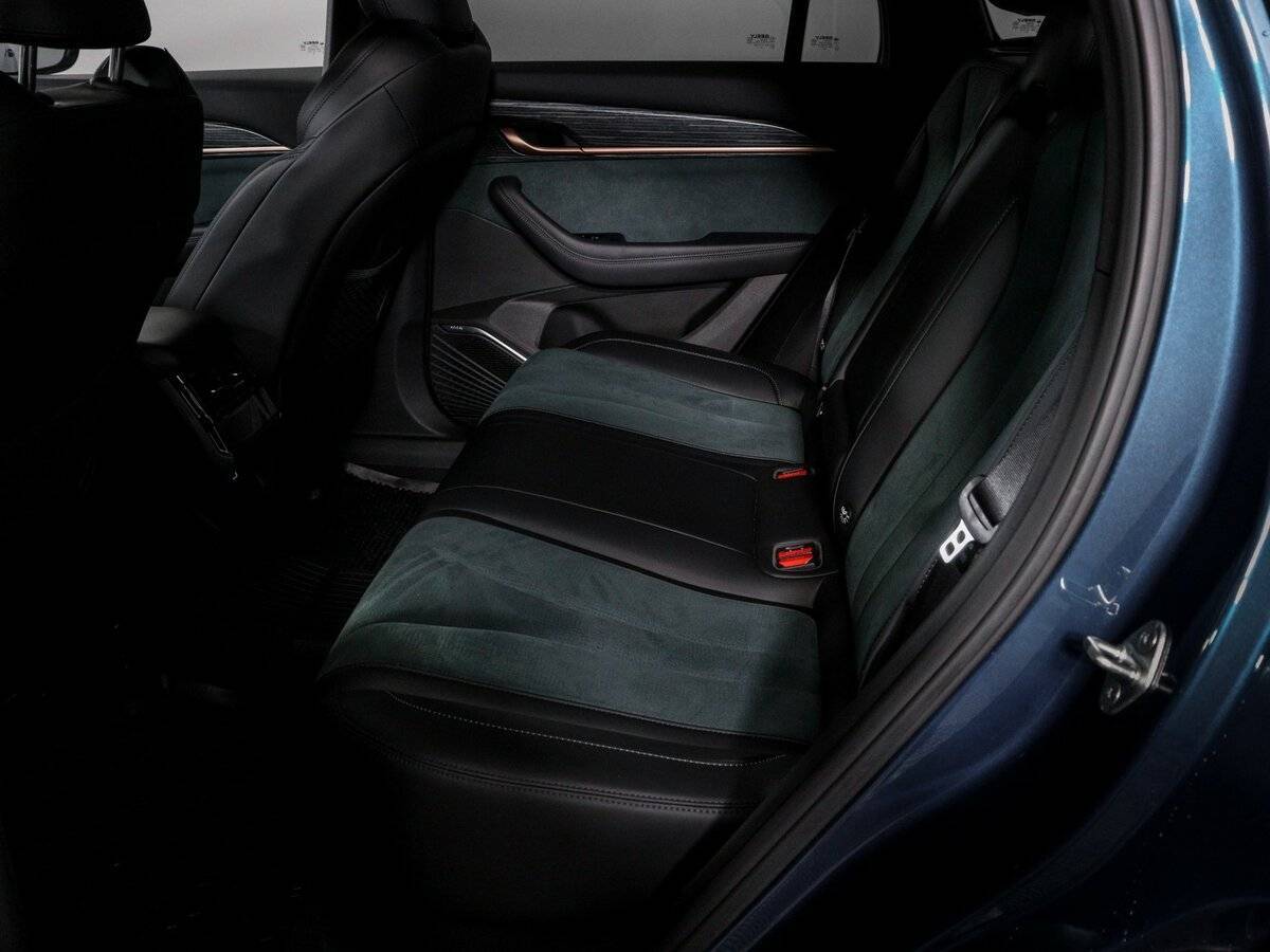 Geely Monjaro с пробегом — 2023 год. Фото: #9