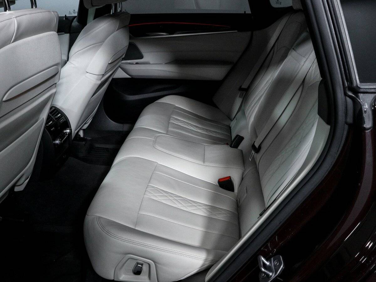 BMW 6 серии с пробегом — 2019 год. Фото: #9