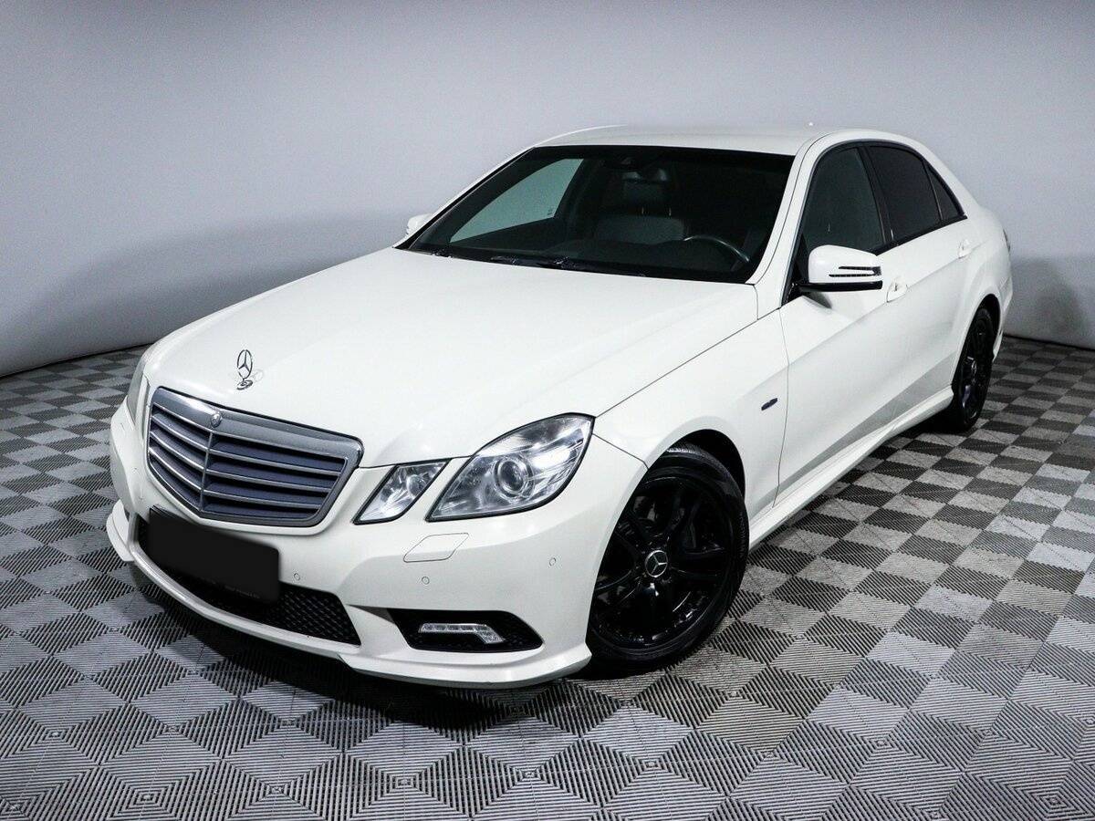 Mercedes-Benz E-Класс с пробегом — 2011 год. Фото: #15