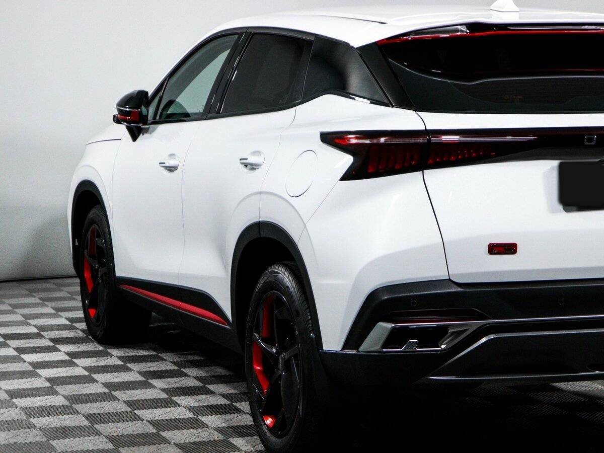 OMODA C5 с пробегом — 2022 год. Фото: #18