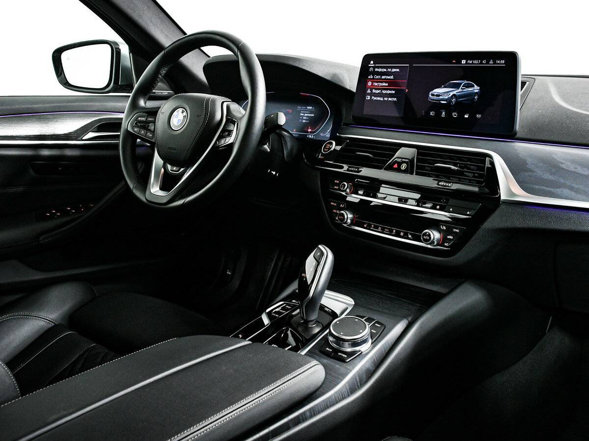 BMW 5 серии с пробегом — 2023 год. Фото: #6