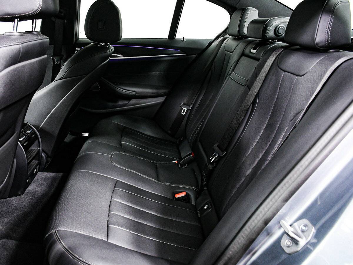 BMW 5 серии с пробегом — 2023 год. Фото: #9