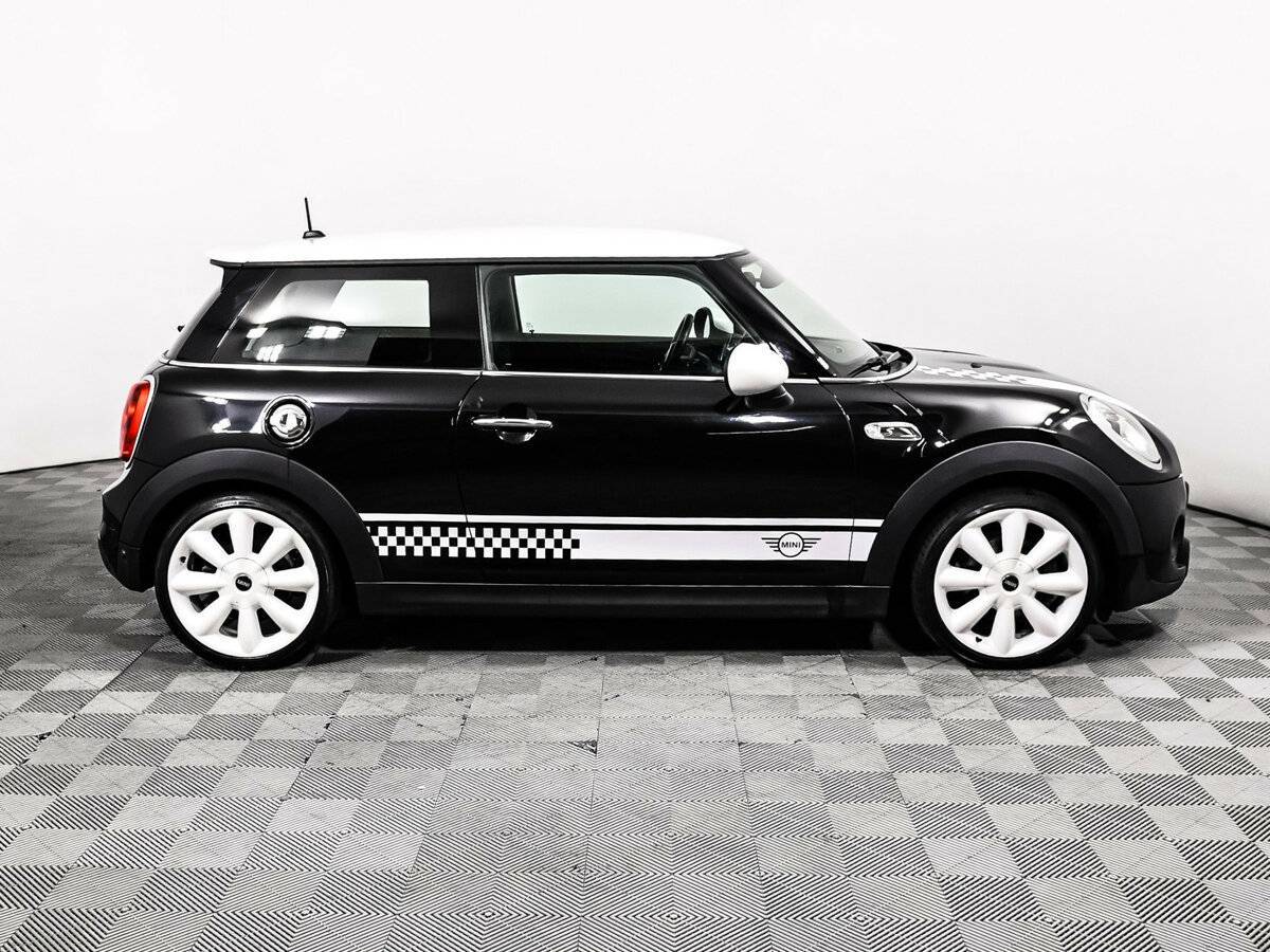 Mini Hatch с пробегом — 2015 год. Фото: #3