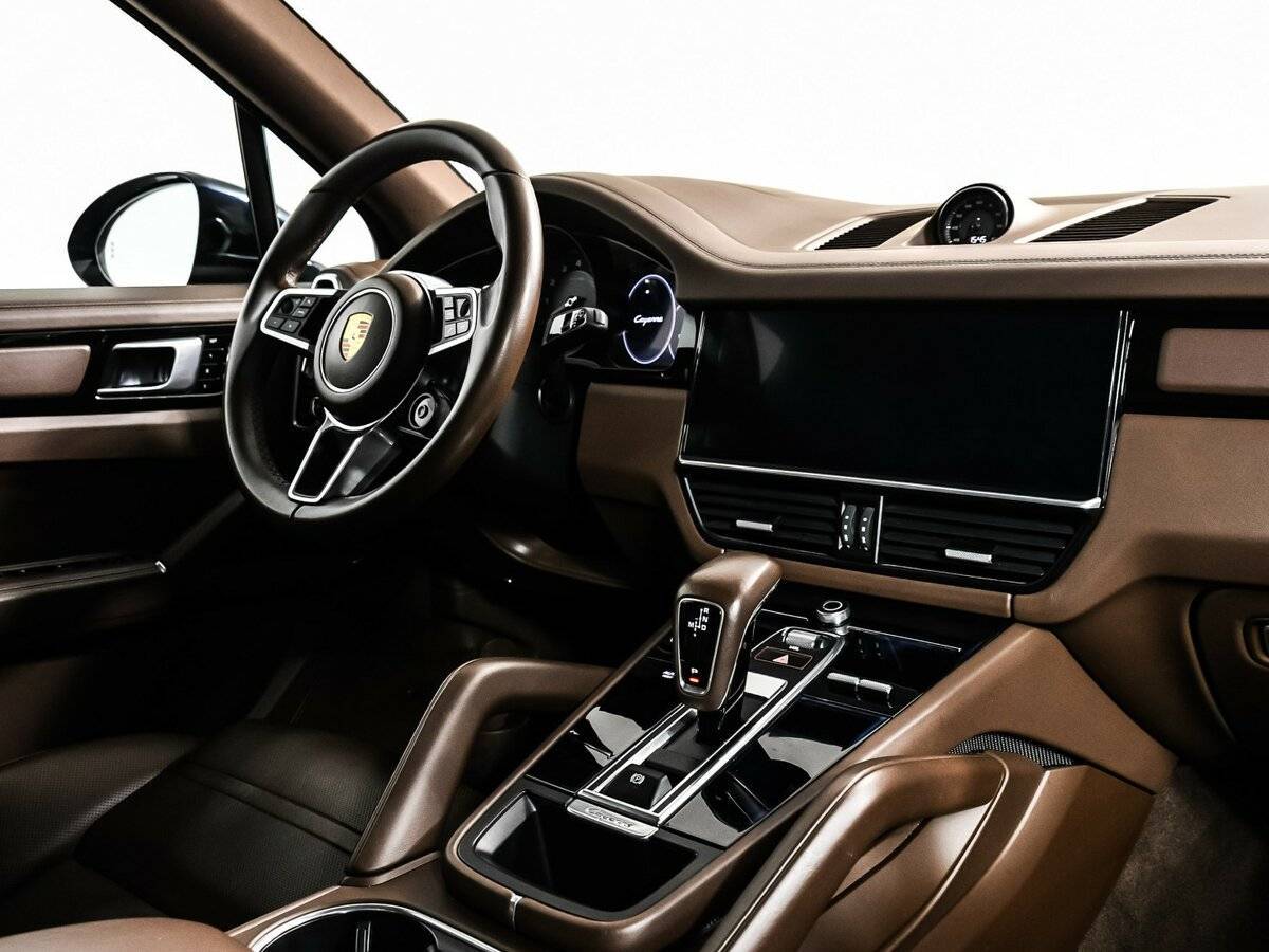 Porsche Cayenne с пробегом — 2019 год. Фото: #8