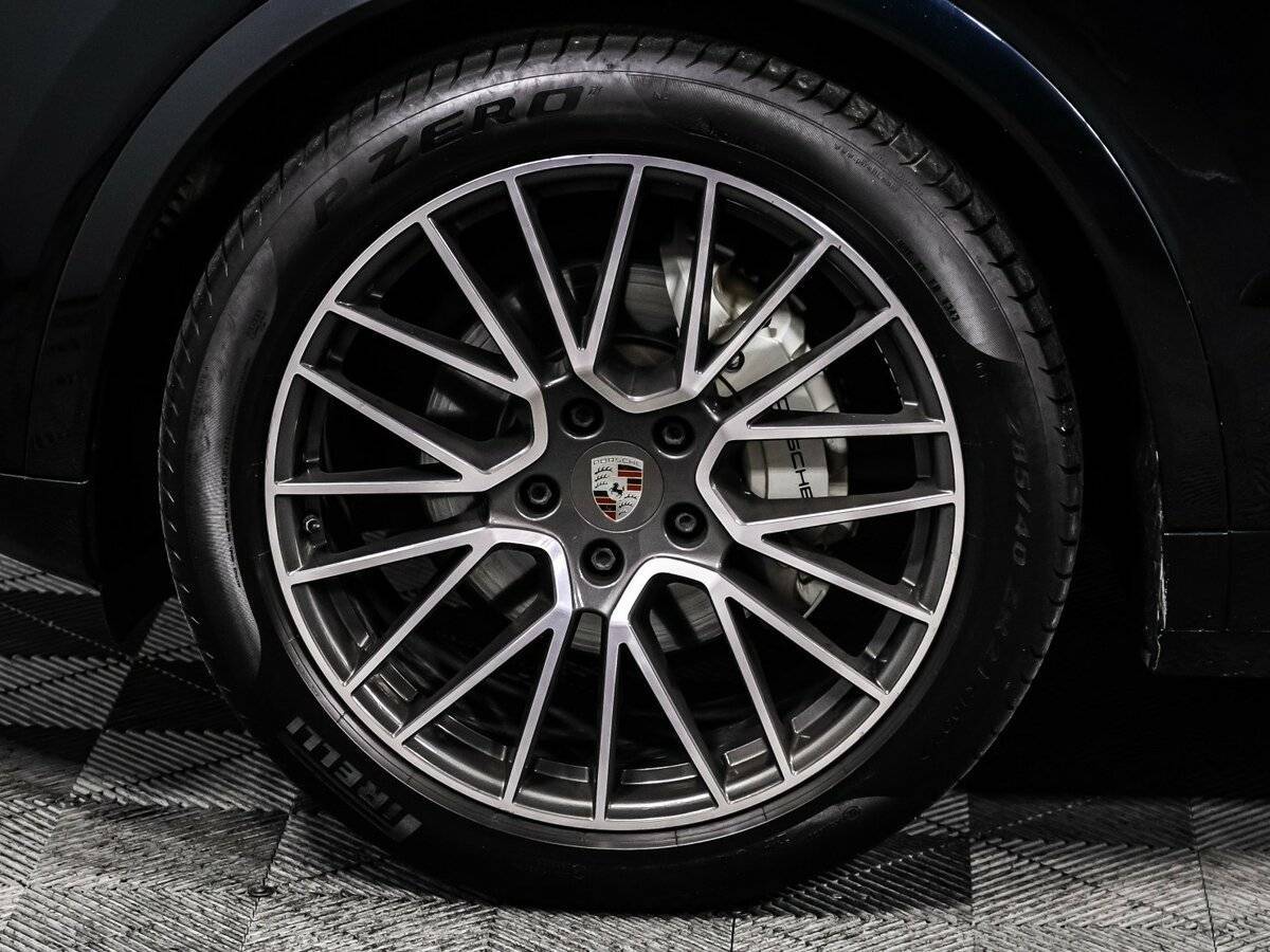 Porsche Cayenne с пробегом — 2019 год. Фото: #13