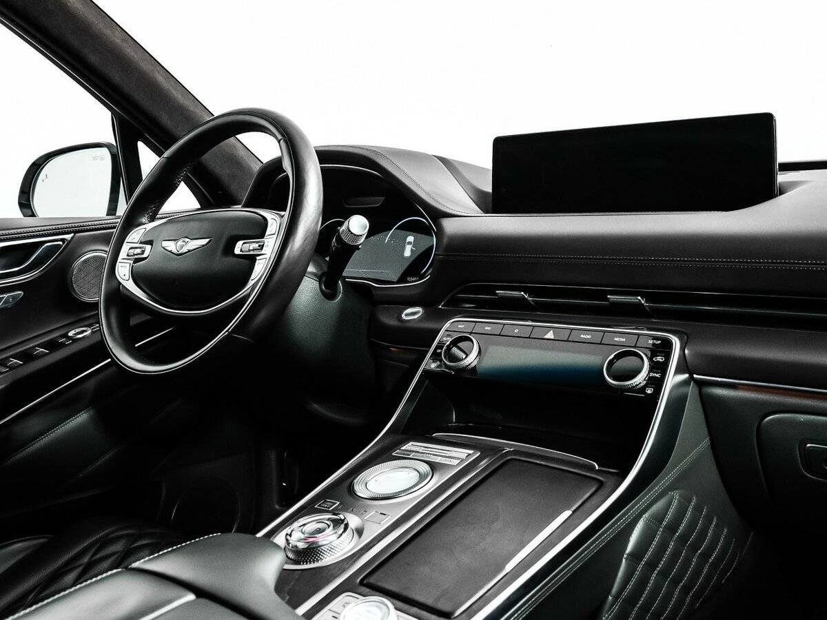 Genesis GV80 с пробегом — 2021 год. Фото: #8