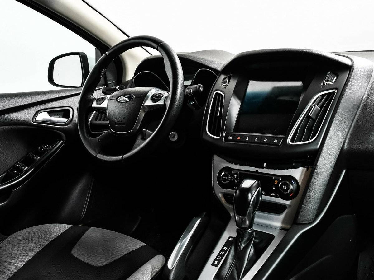 Ford Focus с пробегом — 2011 год. Фото: #8