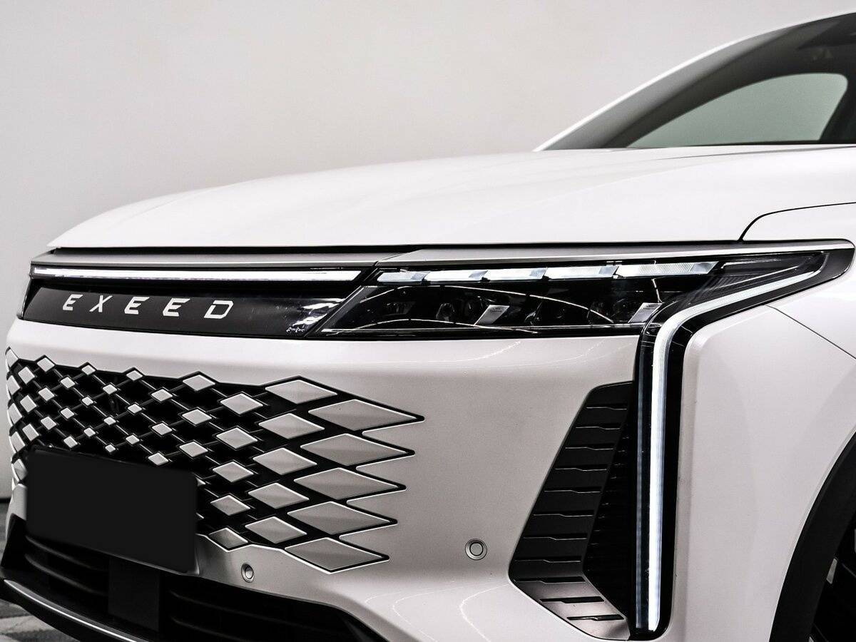 EXEED RX с пробегом — 2023 год. Фото: #17