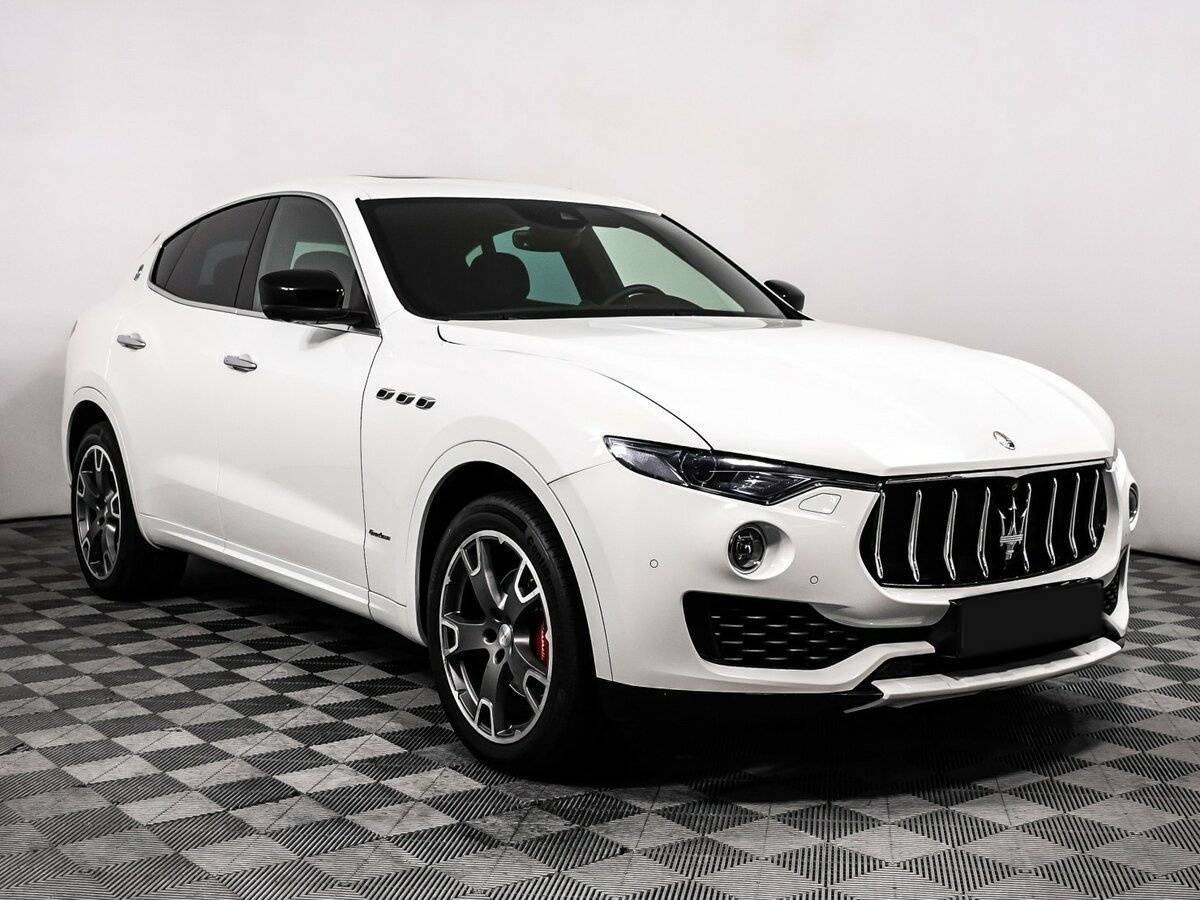 Maserati Levante с пробегом — 2017 год. Фото: #2