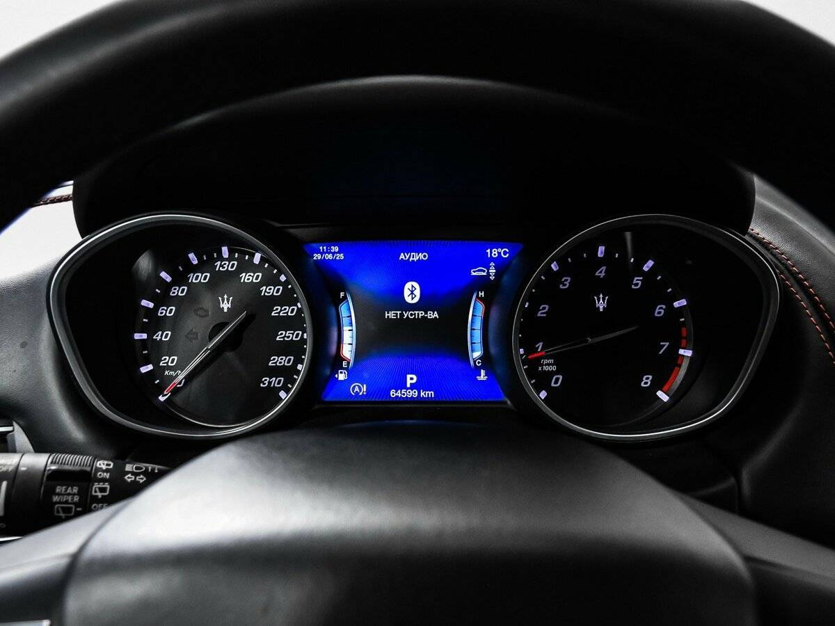 Maserati Levante с пробегом — 2017 год. Фото: #9