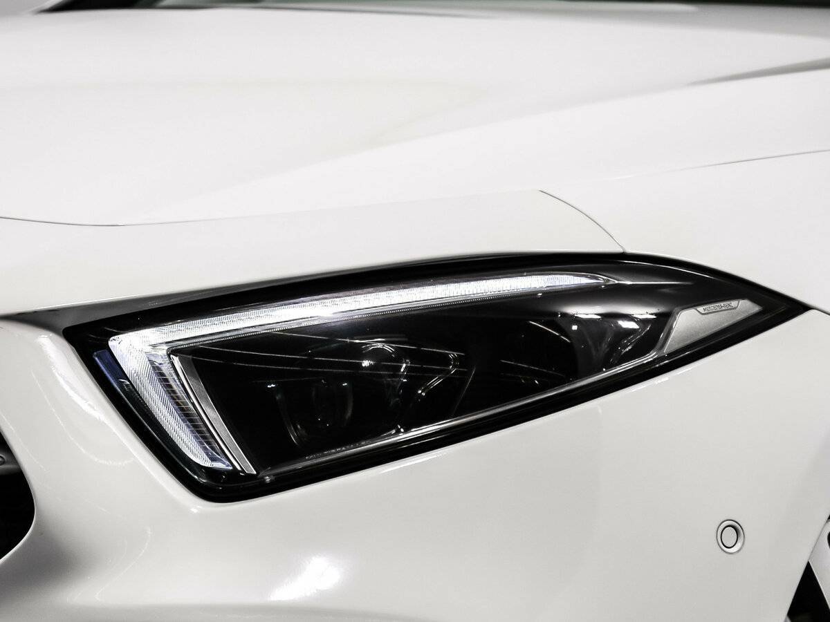 Mercedes-Benz CLS с пробегом — 2018 год. Фото: #14