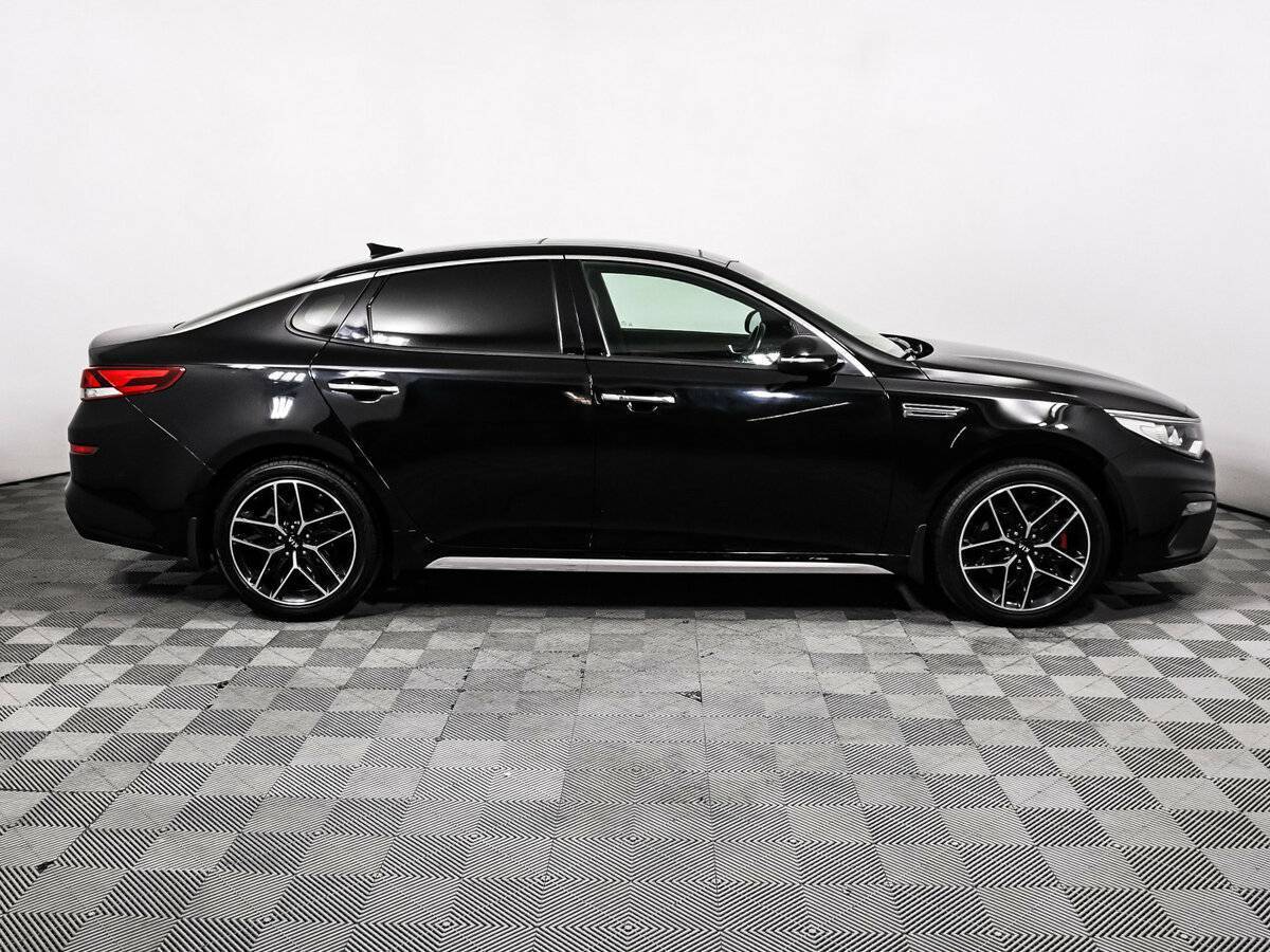 Kia Optima с пробегом — 2018 год. Фото: #3