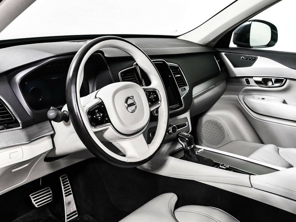 Volvo XC90 с пробегом — 2016 год. Фото: #12