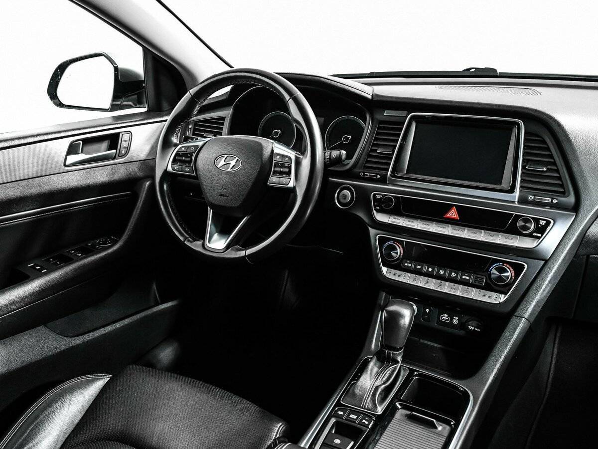 Hyundai Sonata с пробегом — 2017 год. Фото: #8