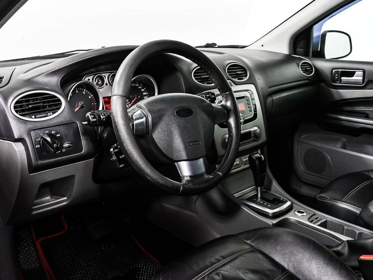 Ford Focus с пробегом — 2008 год. Фото: #12