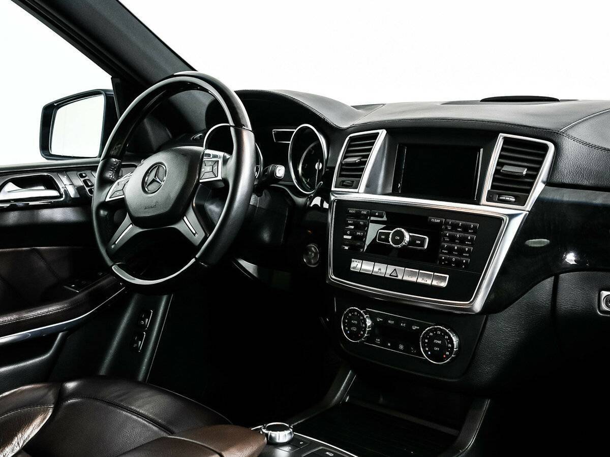 Mercedes-Benz GL-Класс с пробегом — 2013 год. Фото: #8