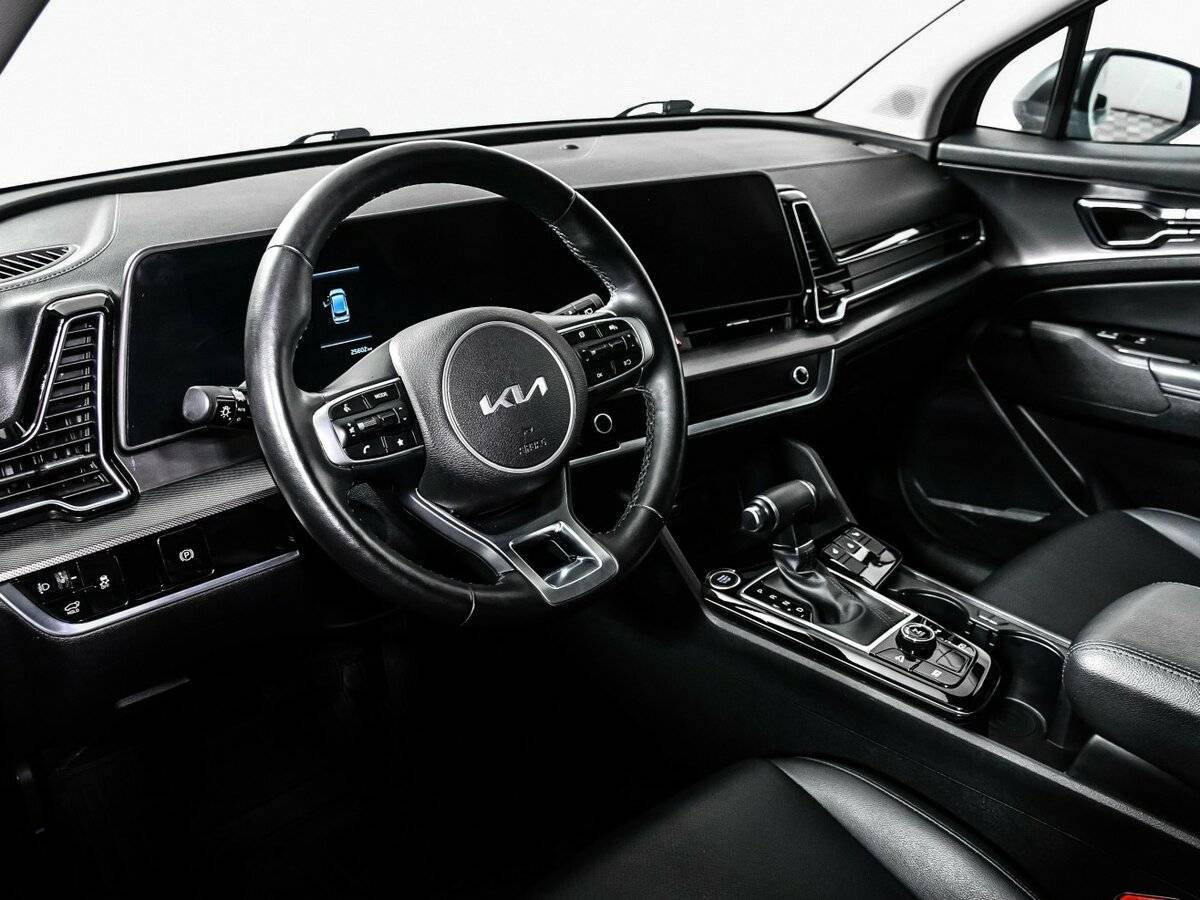 Kia Sportage с пробегом — 2023 год. Фото: #12