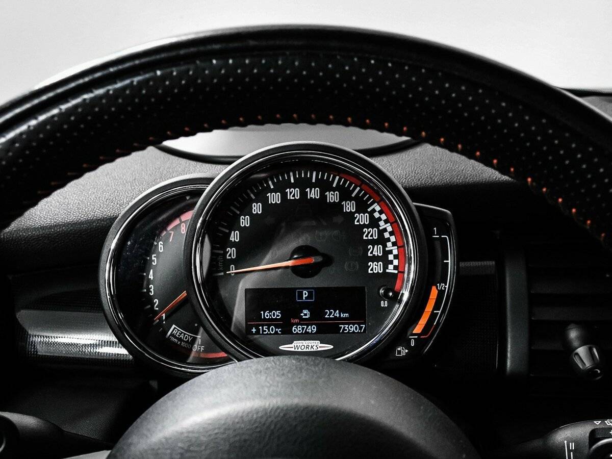 Mini Hatch с пробегом — 2020 год. Фото: #9