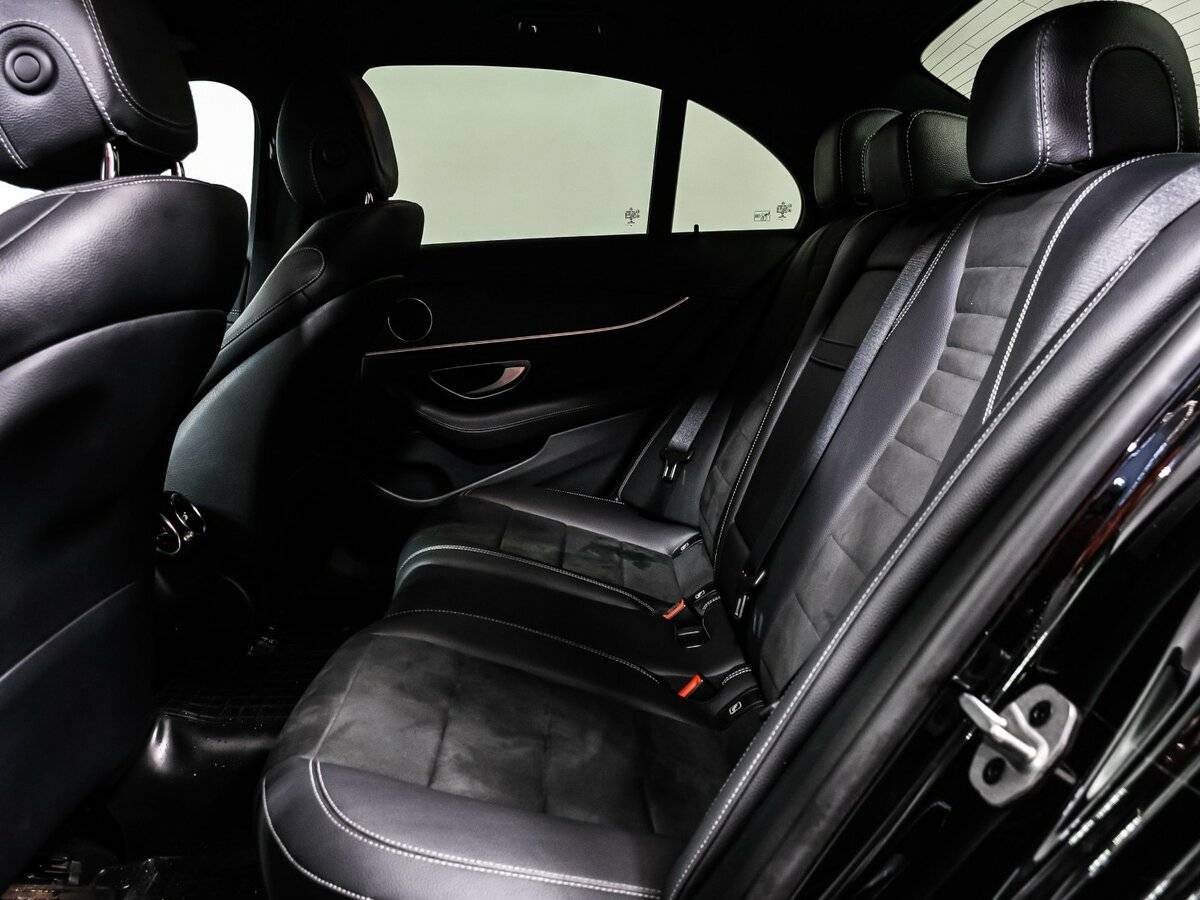 Mercedes-Benz E-Класс с пробегом — 2020 год. Фото: #11