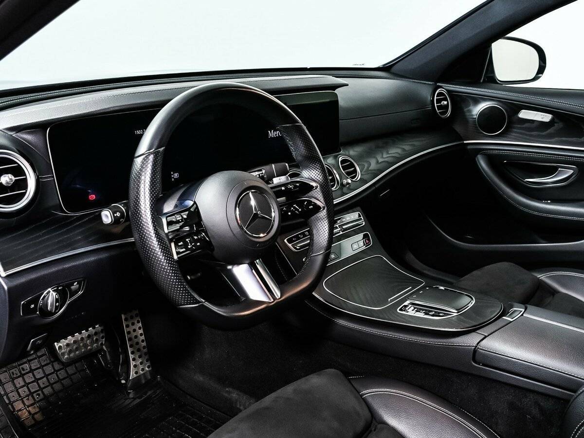 Mercedes-Benz E-Класс с пробегом — 2020 год. Фото: #12