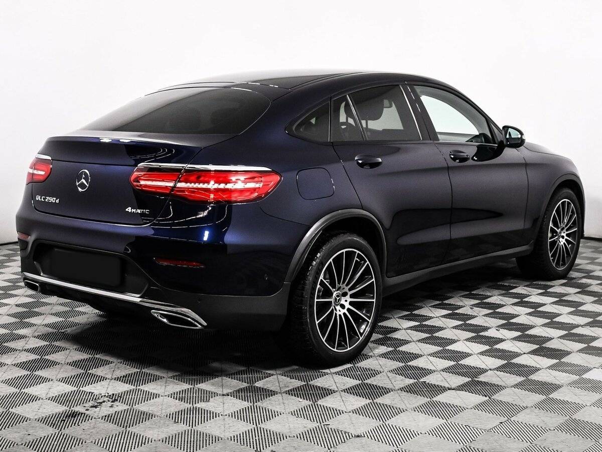 Mercedes-Benz GLC Coupe с пробегом — 2018 год. Фото: #4