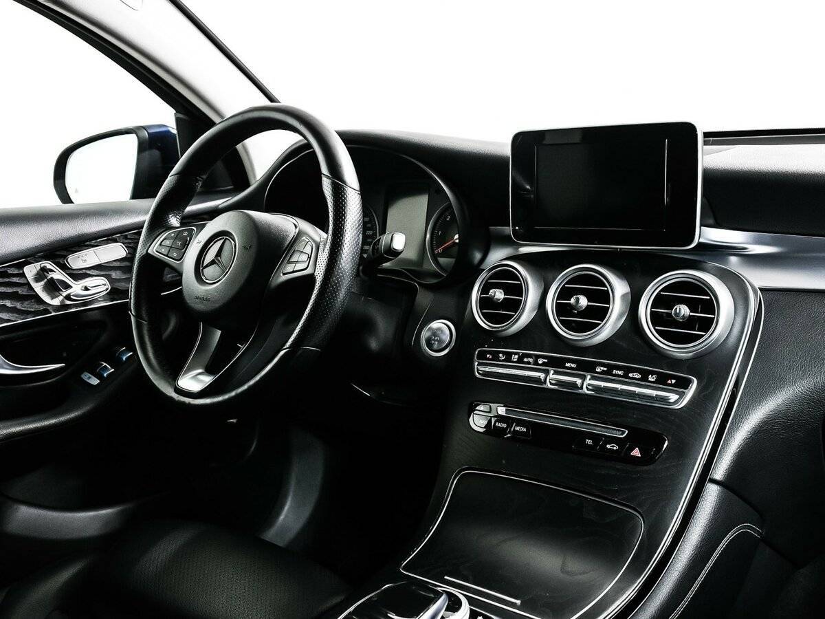 Mercedes-Benz GLC Coupe с пробегом — 2018 год. Фото: #8