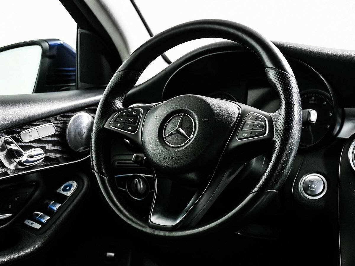 Mercedes-Benz GLC Coupe с пробегом — 2018 год. Фото: #16