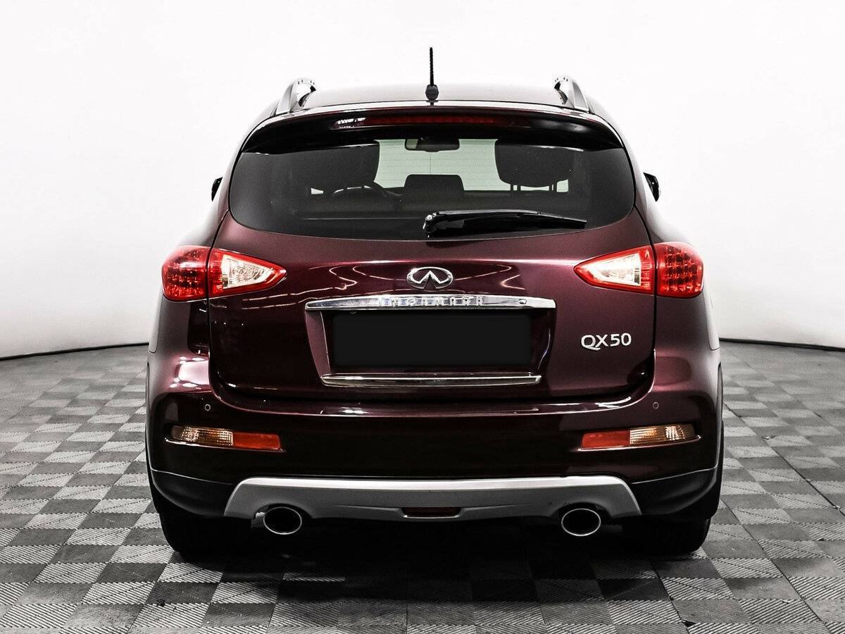 Infiniti QX50 с пробегом — 2015 год. Фото: #5