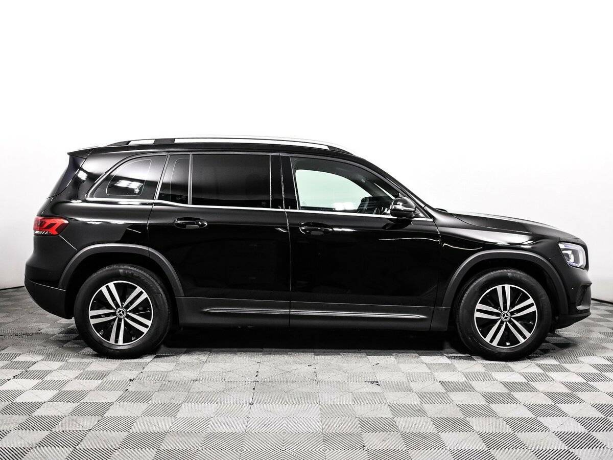 Mercedes-Benz GLB с пробегом — 2020 год. Фото: #3