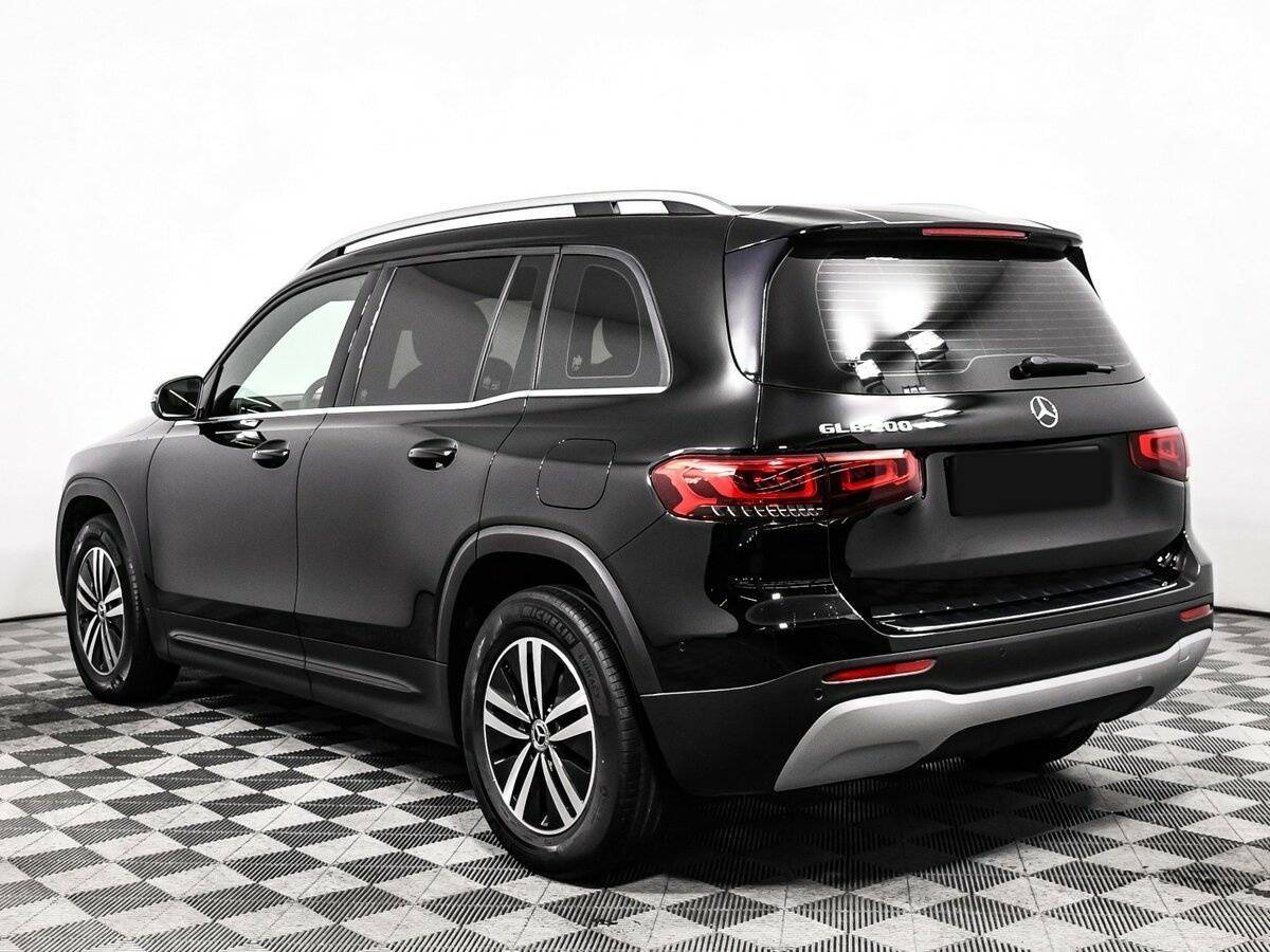 Mercedes-Benz GLB с пробегом — 2020 год. Фото: #6