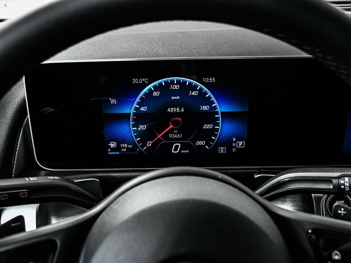 Mercedes-Benz GLB с пробегом — 2020 год. Фото: #9