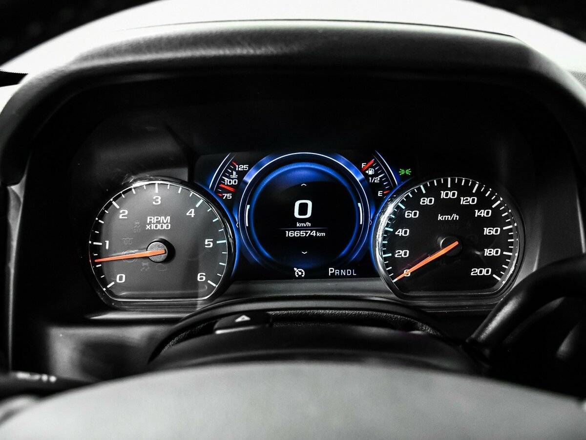 Chevrolet Tahoe с пробегом — 2017 год. Фото: #9