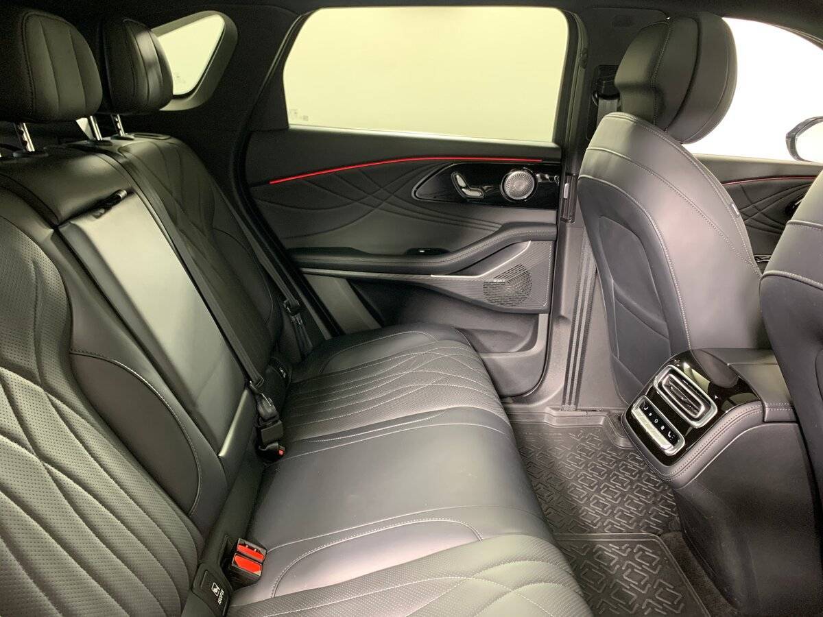 EXEED RX с пробегом — 2024 год. Фото: #17