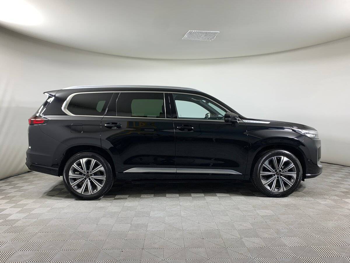 EXEED VX с пробегом — 2023 год. Фото: #3