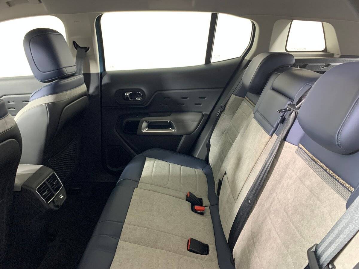 Citroen C5 Aircross с пробегом — 2023 год. Фото: #17