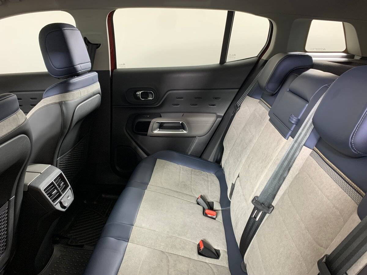 Citroen C5 Aircross с пробегом — 2023 год. Фото: #18