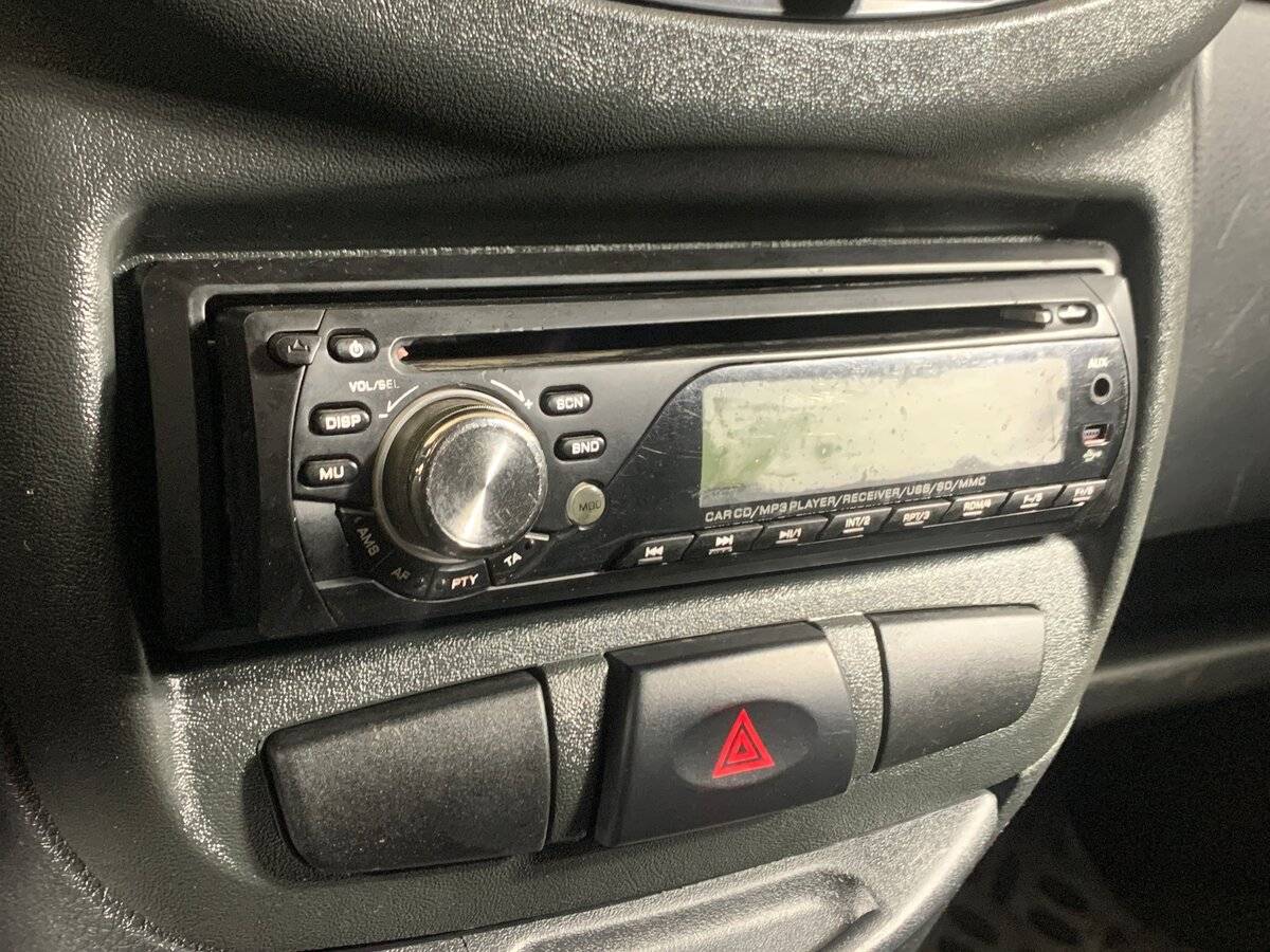 Lada (ВАЗ) Kalina с пробегом — 2013 год. Фото: #12