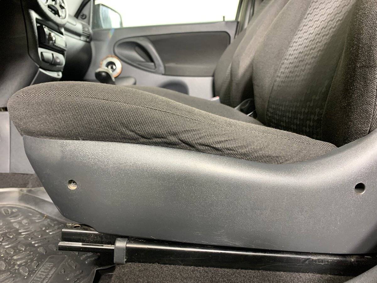 Lada (ВАЗ) Kalina с пробегом — 2013 год. Фото: #13