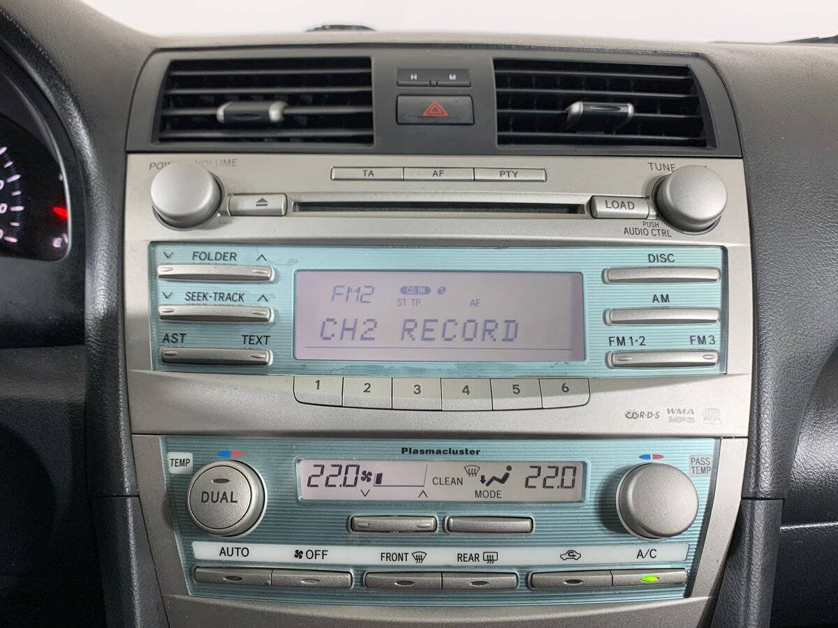 Toyota Camry с пробегом — 2008 год. Фото: #14