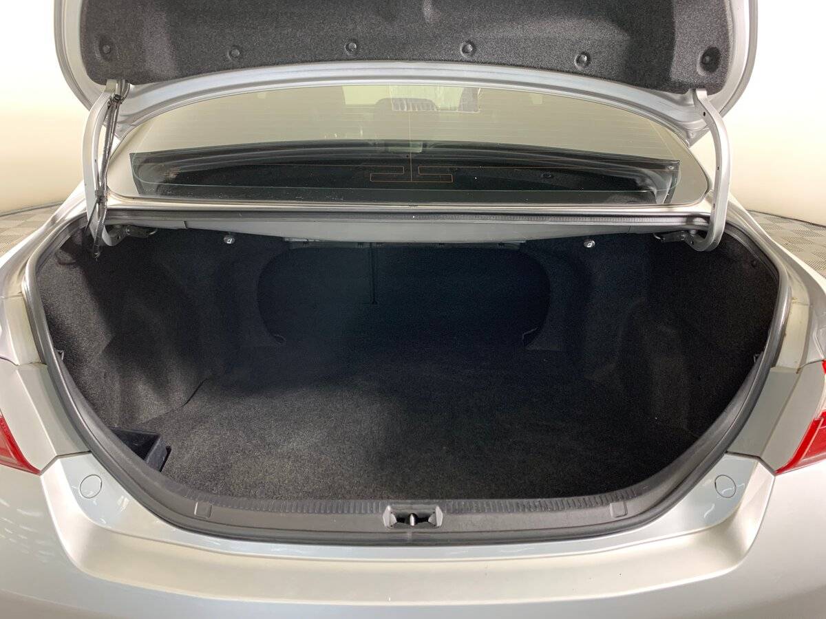 Toyota Camry с пробегом — 2008 год. Фото: #18