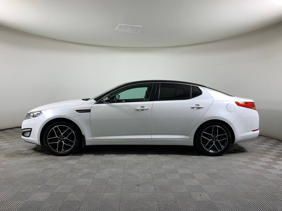 Kia Optima с пробегом — 2011 год. Фото: #7