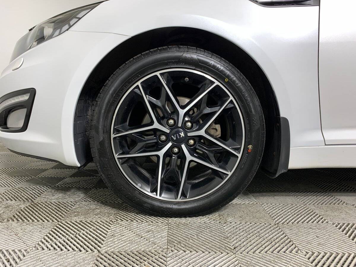 Kia Optima с пробегом — 2011 год. Фото: #8