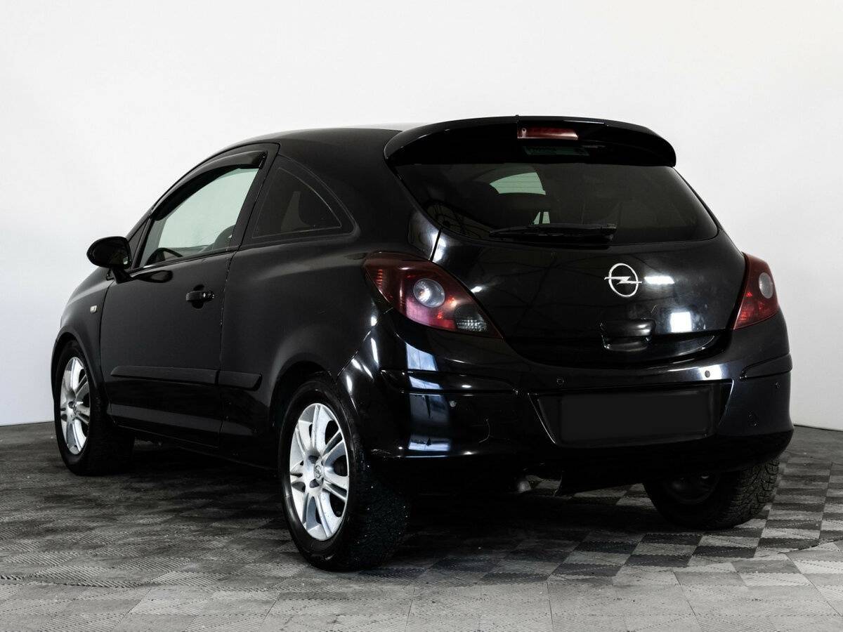 Opel Corsa с пробегом — 2007 год. Фото: #6
