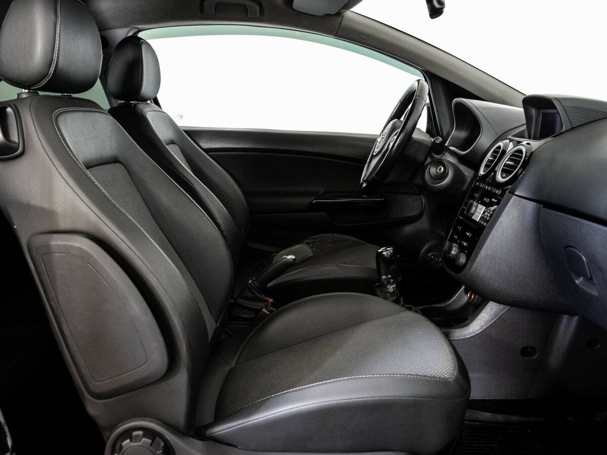 Opel Corsa с пробегом — 2007 год. Фото: #10