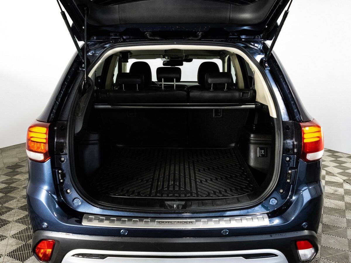 Mitsubishi Outlander с пробегом — 2020 год. Фото: #22