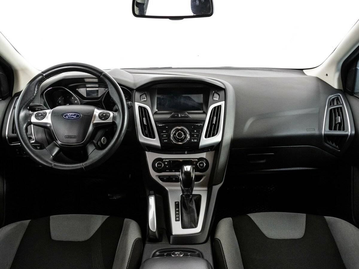 Ford Focus с пробегом — 2011 год. Фото: #7